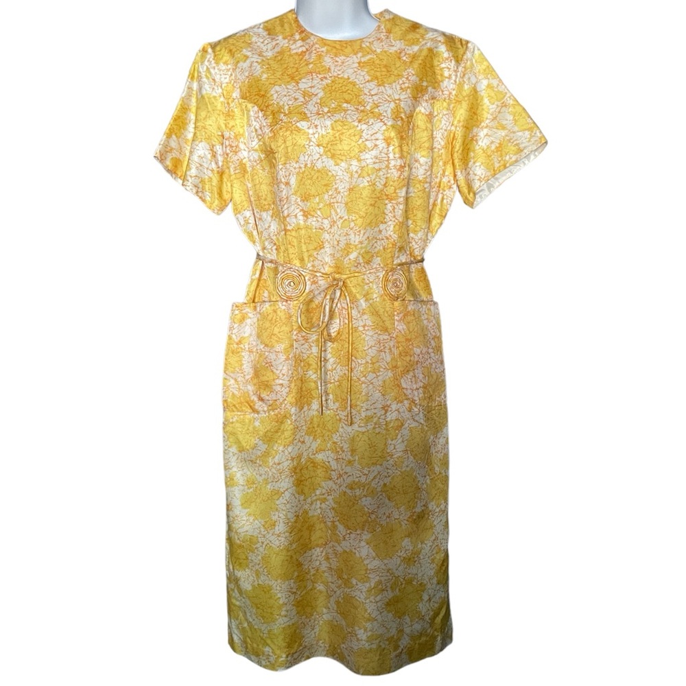 Palm Royale vintage 60s dress